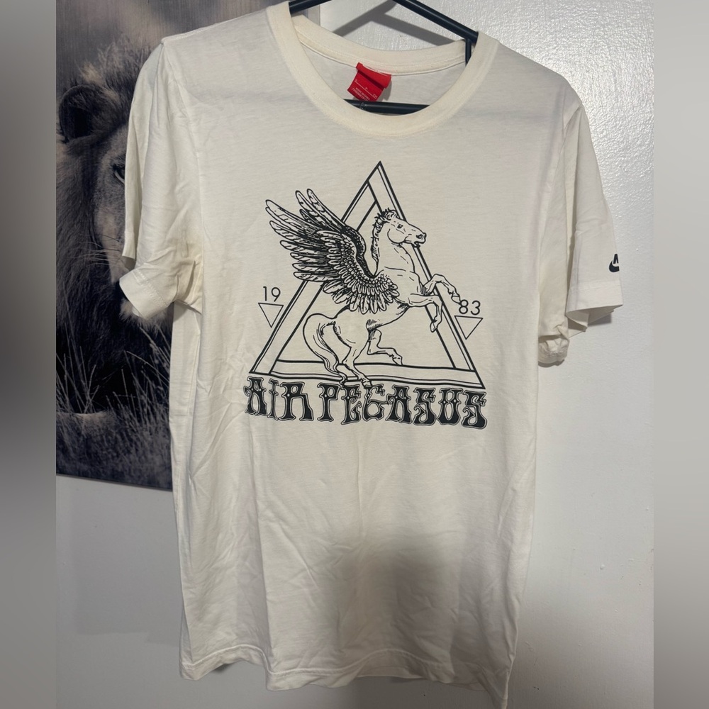 Nike White Air Pegasus Graphic Tee